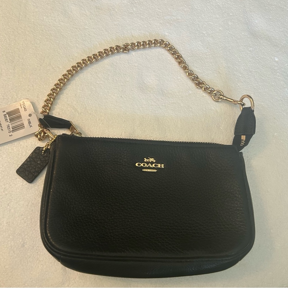 Coach NWT leveled leather large wristlet with chain clutch black gold - Picture 10 of 16